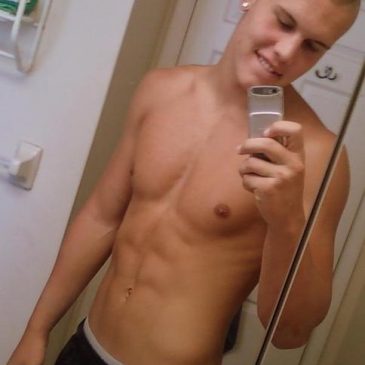 Happy Guy Love To Take Pic Of His Hottie Topless Body