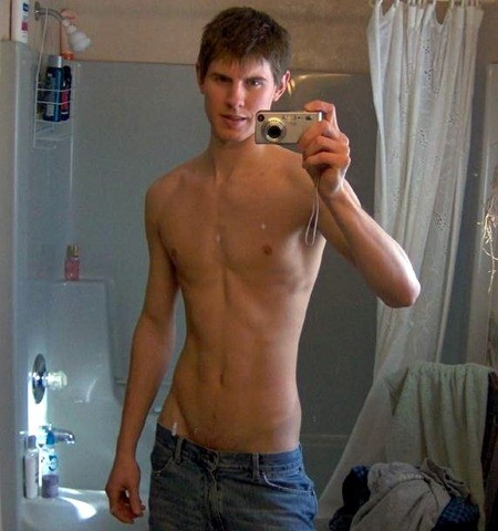 Cute And Fit Guy Hot Naked Picture