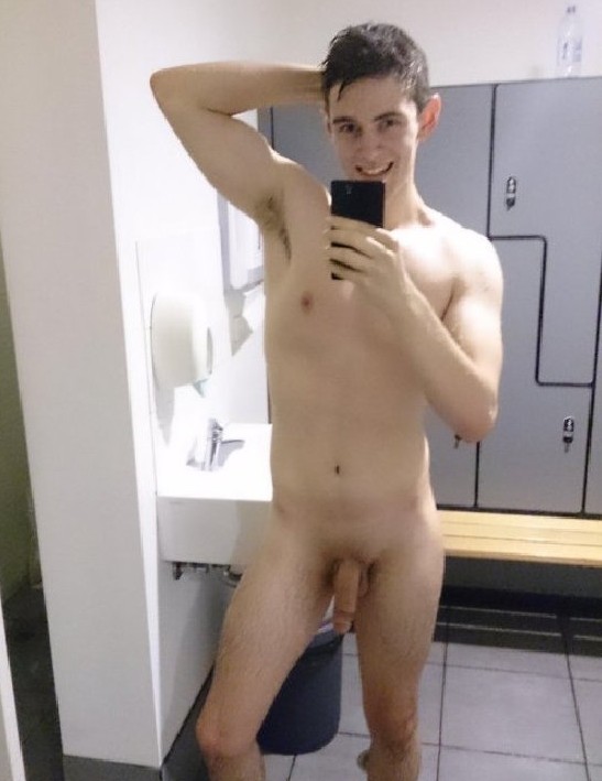 Nude Amateur Boy